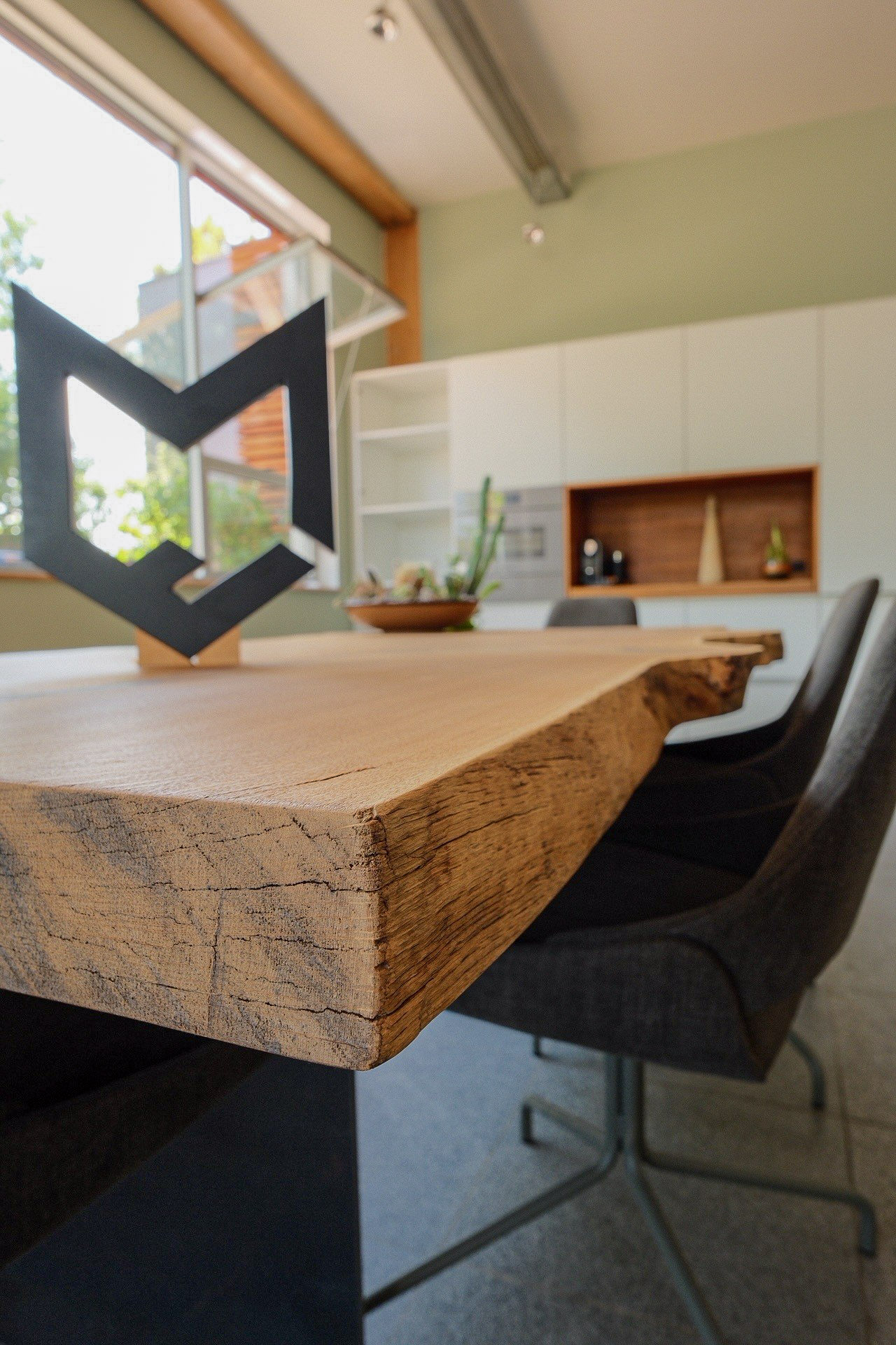 Eiche-Tisch Monolith (Unikat) – Bild 2